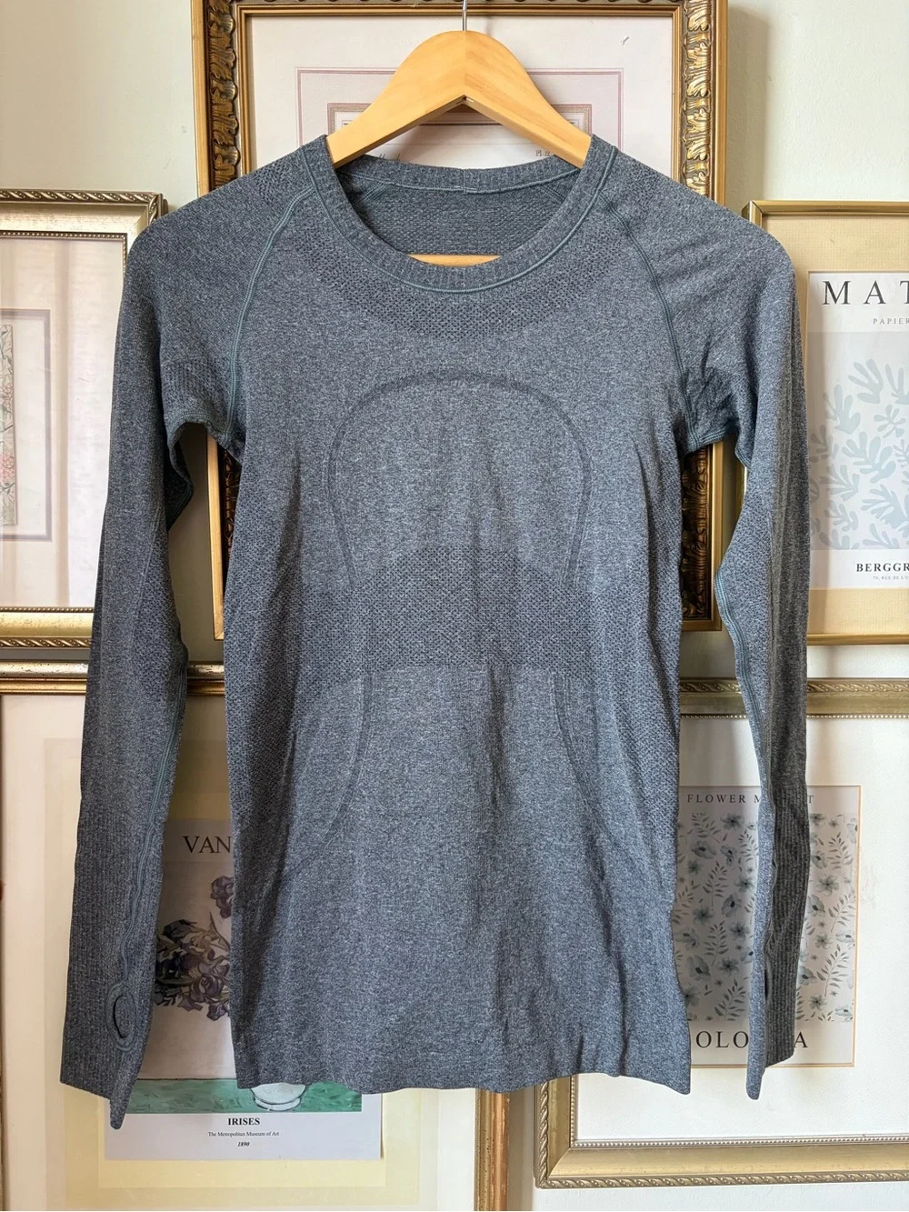 Lululemon Swiftly Tech Long Sleeve 4 - Picture 9 of 10